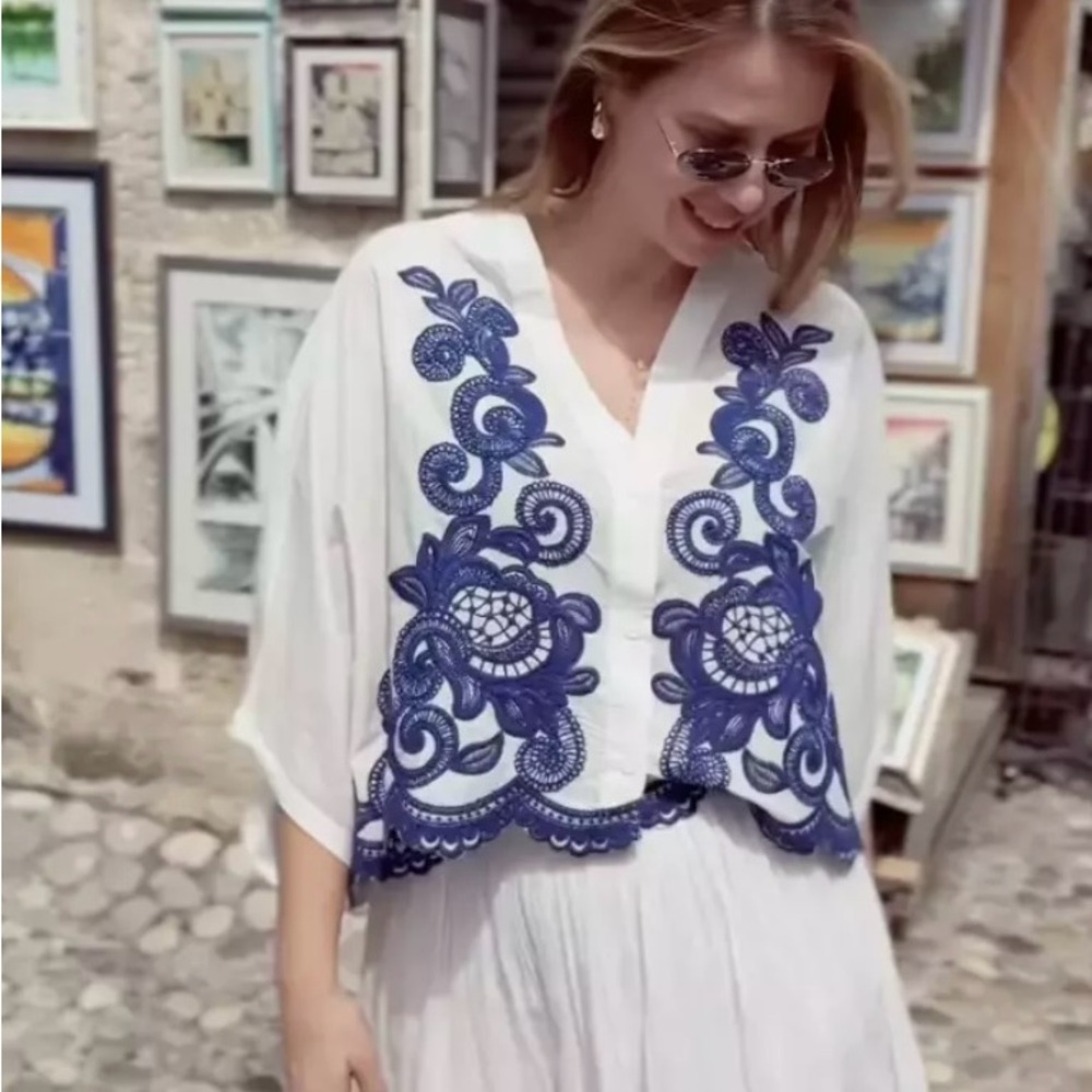 NWT Zara ZW collection embroidered shirt with cape sleeves Sz S